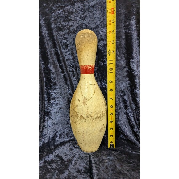 Vintage Bowling Pin For Home Decor Or Upcycle Crafting - Picture 5 of 5
